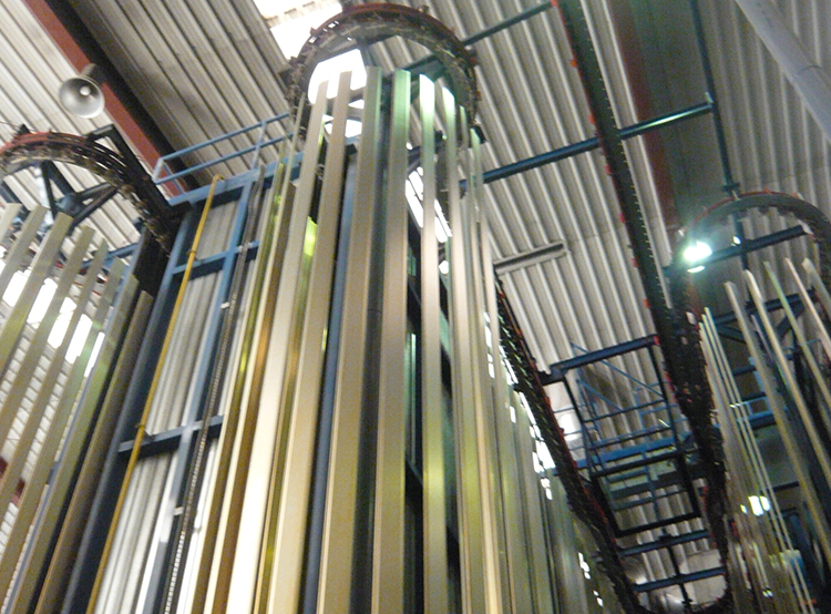 finition extrusion aluminium